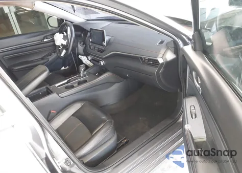 2019 Nissan Altima 2.5 Sr z USA, uszkodzony, nr VIN 1N4BL4CV6KC175827